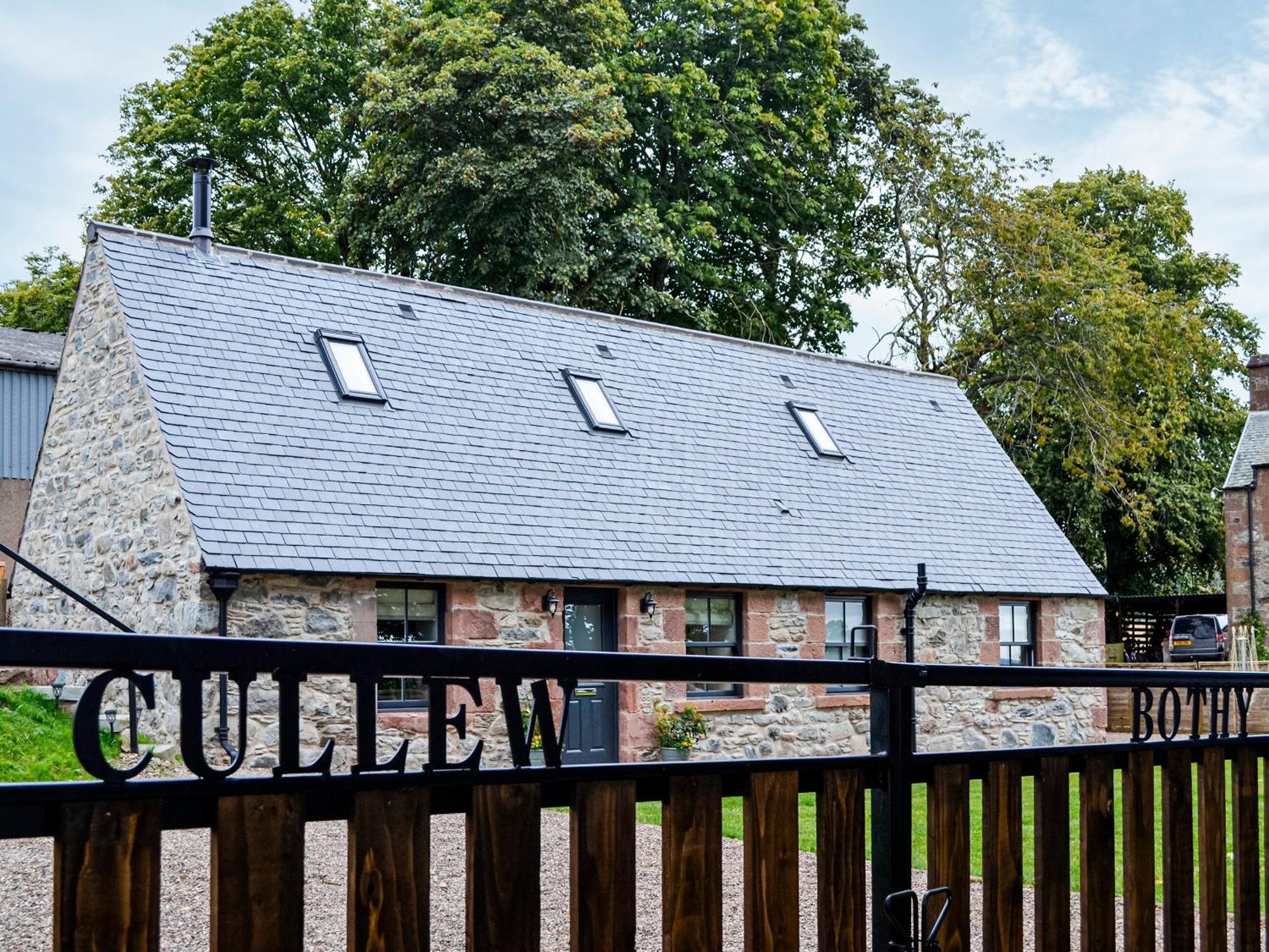 Cullew Bothy Villa Pearsie Bagian luar foto